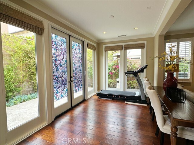 Building Photo - 65 Elmdale