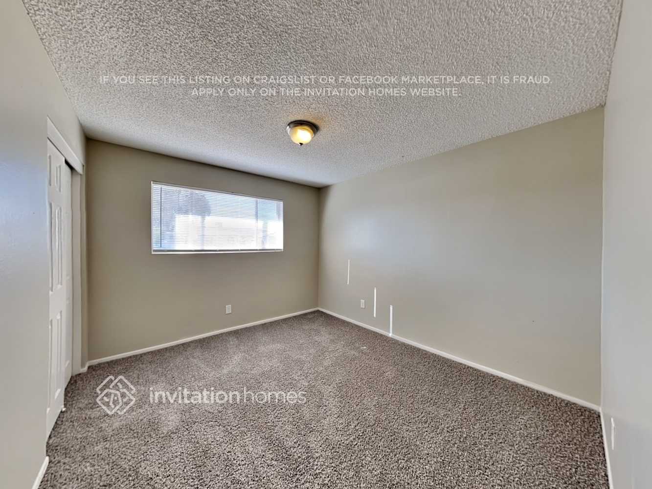 Building Photo - 5638 W Comet Ave