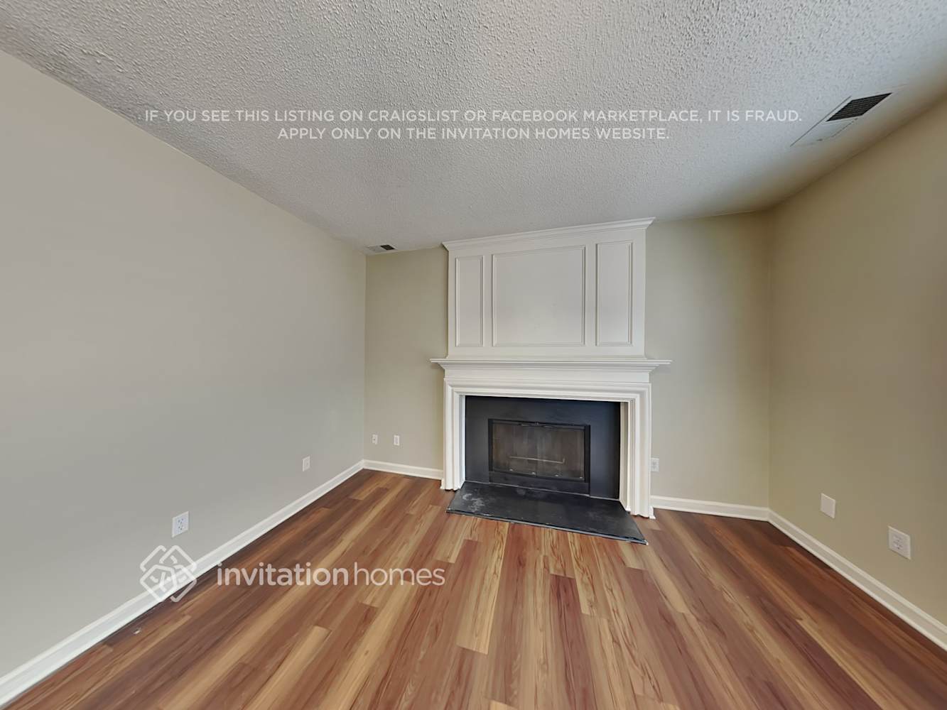 Building Photo - 6000 Elm Cove Ln