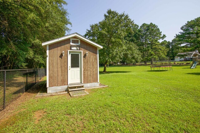 Building Photo - Charming 3-Bed, 2-Bath Home in Pittsboro's Serene Olde Farm Neighborhood! ?????