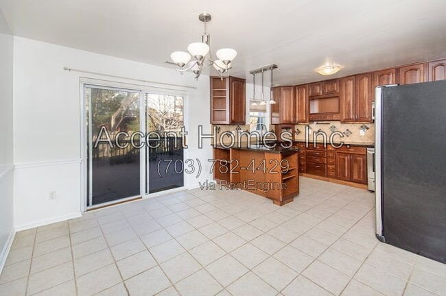 Building Photo - 6509 China Grove Ct