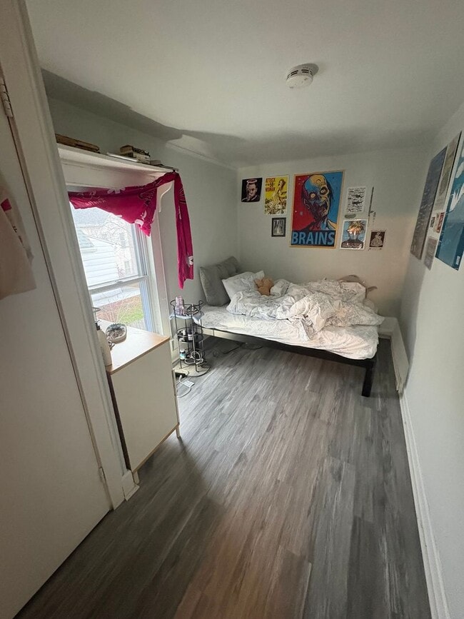 Building Photo - 15 High St