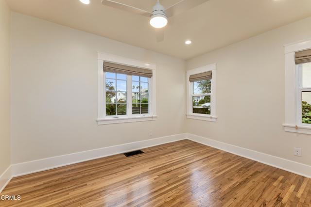 Building Photo - 520 S Los Robles Ave