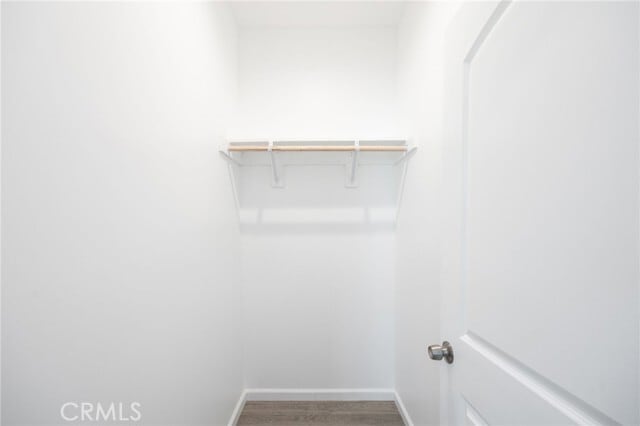 Building Photo - 1375 N Mentor Ave