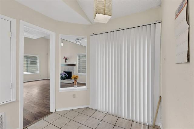 Building Photo - 14151 Montfort Dr