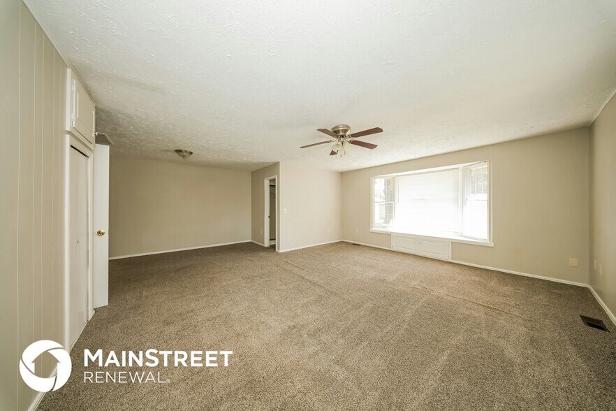 Building Photo - 1703 Fedderson Dr
