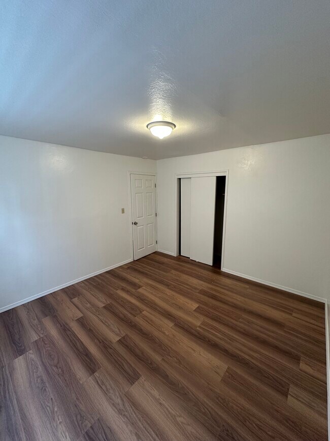 Building Photo - 2019 167th Ave