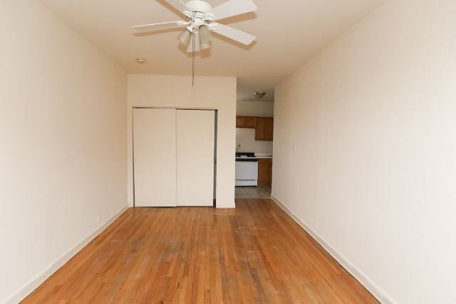 Building Photo - 1034 W George St