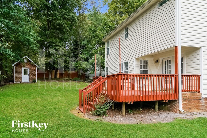 Building Photo - 408 Indian Hill Rd