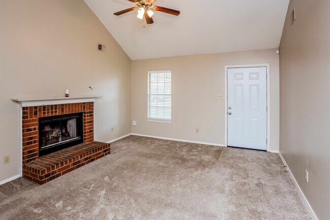 Building Photo - 5849 Hickory Greene Dr