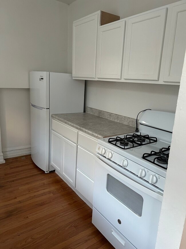 Building Photo - 4957 N Whipple St