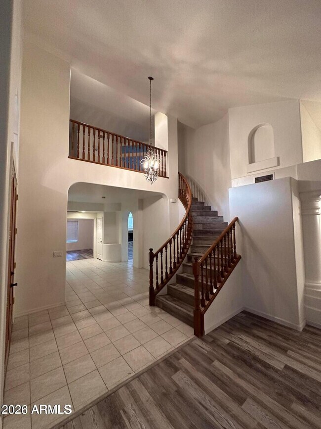 Building Photo - 3169 E Desert Flower Ln