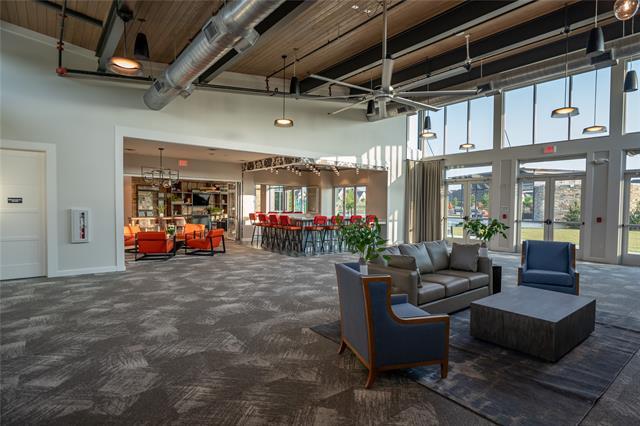 Building Photo - 2589 Dulaney Dr