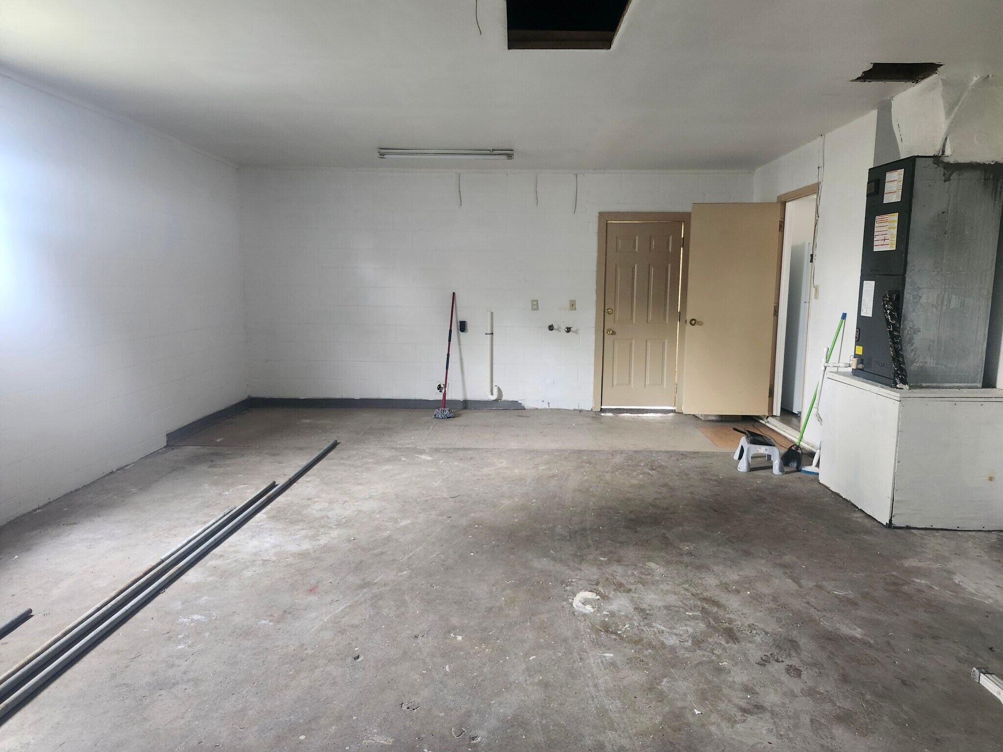 Building Photo - 7723 W Pocahontas Ave