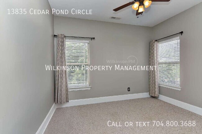 Building Photo - 13835 Cedar Pond Cir
