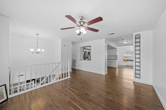 Building Photo - 16723 Running Quail Ct