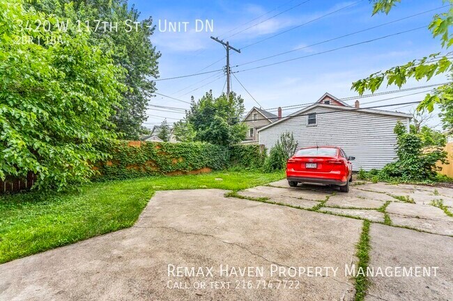 Building Photo - 3420 W 117th St