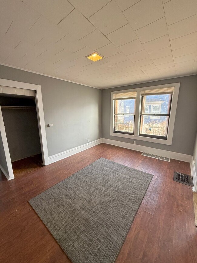 Building Photo - 33-35 Ripley Street