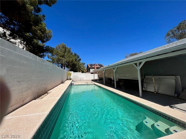 Building Photo - 4761 Torrence Dr