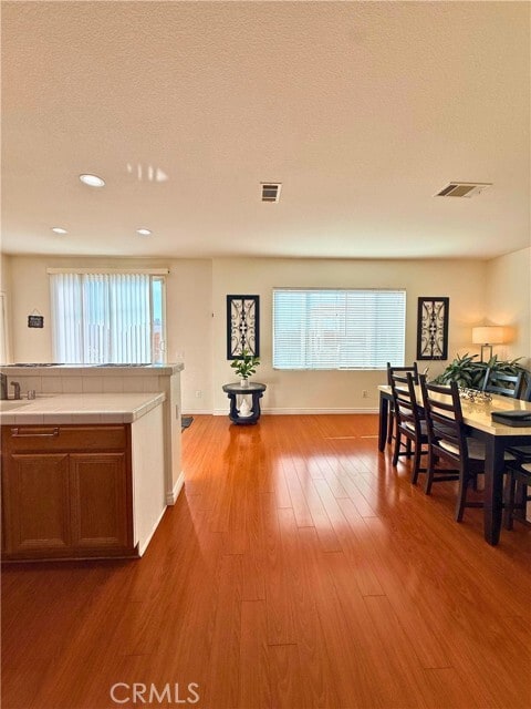 Building Photo - 14115 Desert Rose St