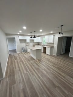 Building Photo - 1203 Crk