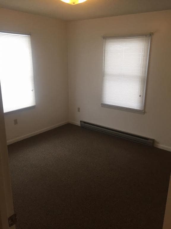 Building Photo - 82 Iron Mountain Dr