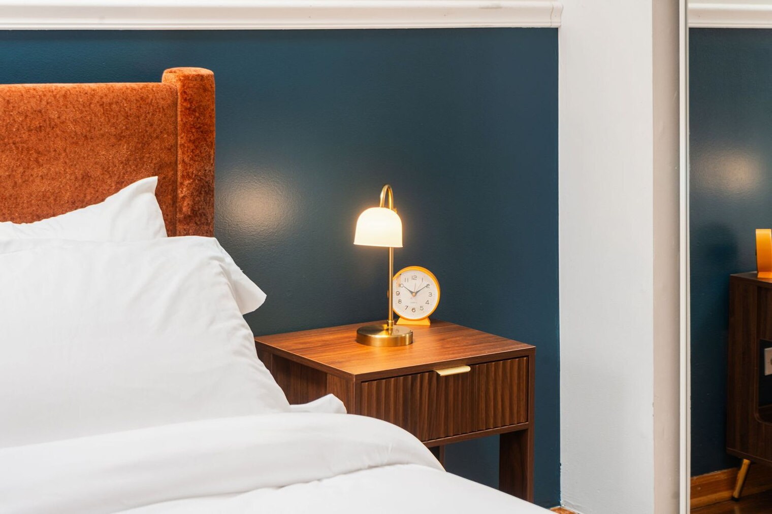 Building Photo - 1418 N Talman Ave