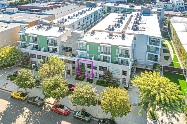Building Photo - 11500 Tennessee Ave