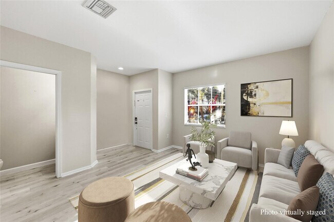 Building Photo - 2827 SW 83rd Terrace