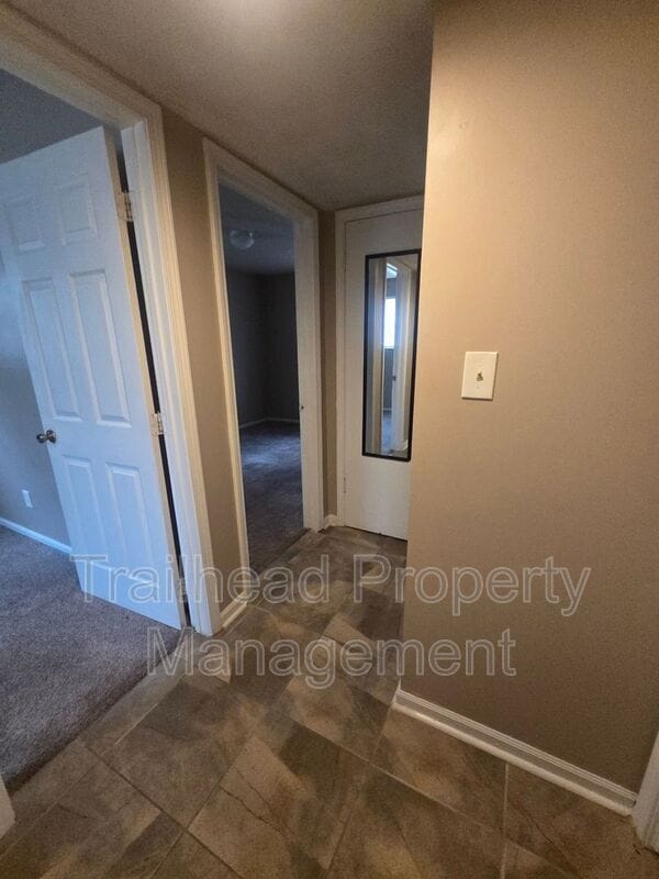 Building Photo - 13121 6 St