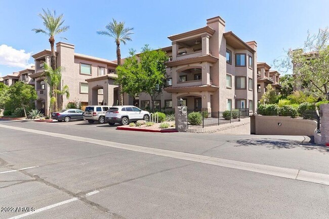 Building Photo - 14000 N 94th St