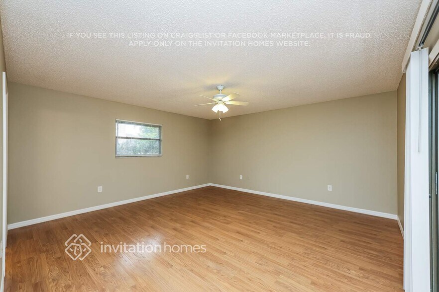 Building Photo - 1051 Sugartree Dr S