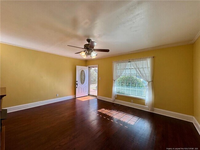 Building Photo - 705 McPherson Ave