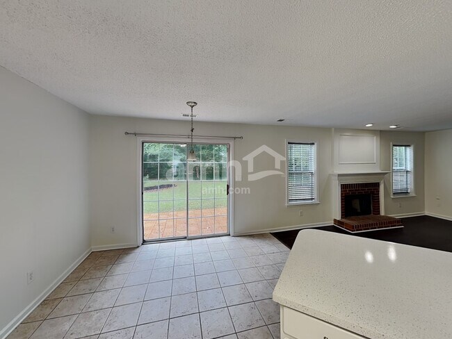 Building Photo - 11538 Laurel View Dr