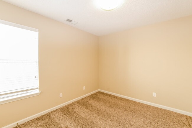 Building Photo - 2774 Java Dr