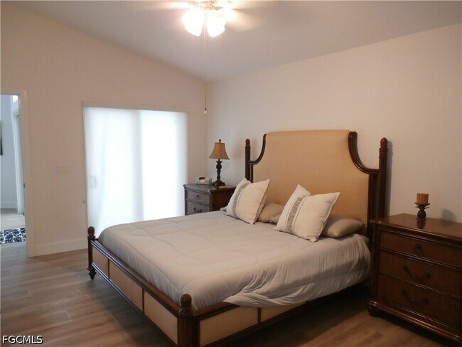 Building Photo - 16252 Kelly Woods Dr