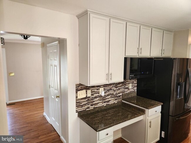 Building Photo - 4893 Frishman Ct