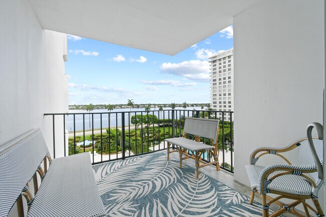 Building Photo - 1701 S Flagler Dr