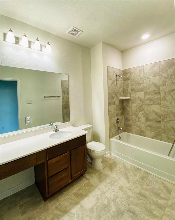 Building Photo - 28319 Aperture Ct