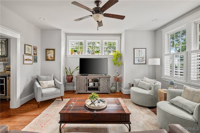 Building Photo - 3100 Barton Ave