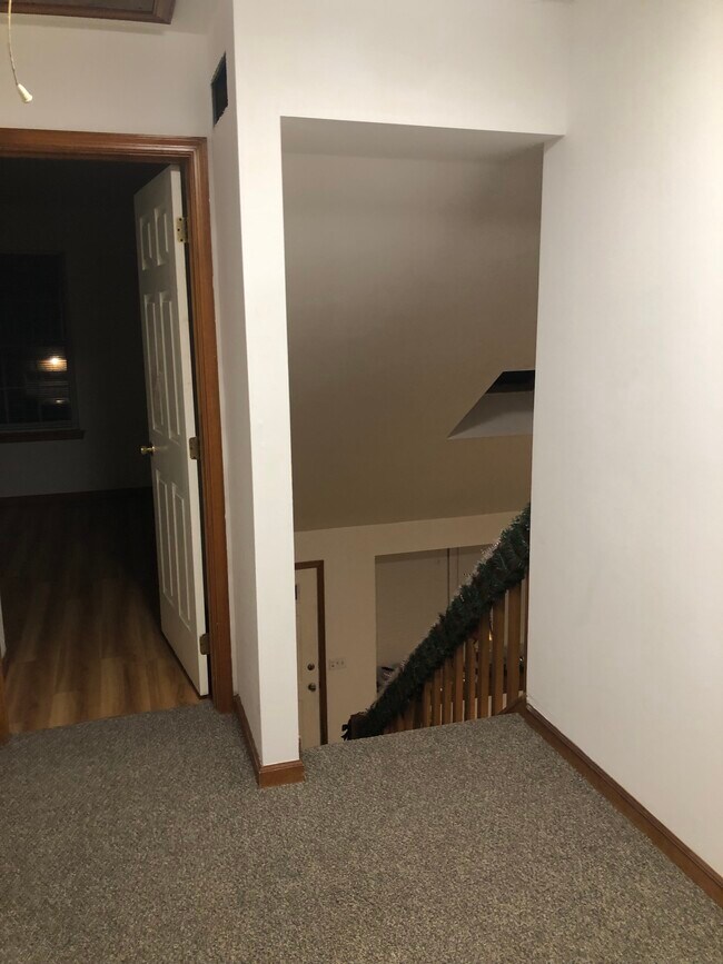 3rd bedroom upper level - 2650 Tamlynn Ct