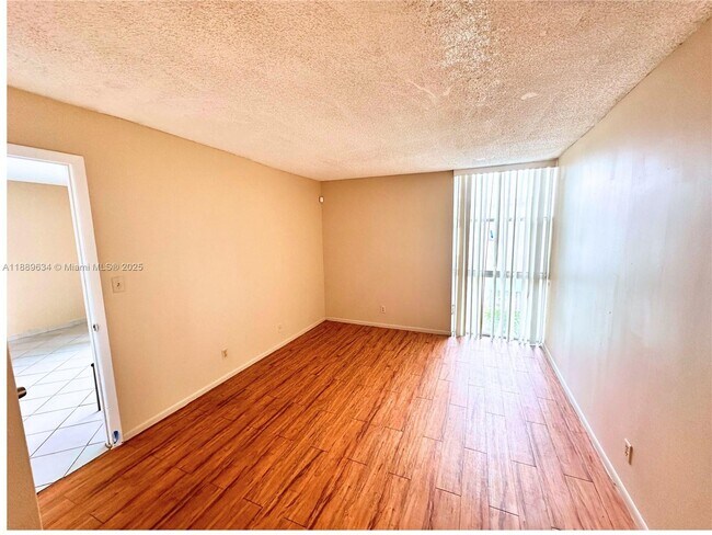 Building Photo - 2029 NW 46th Ave