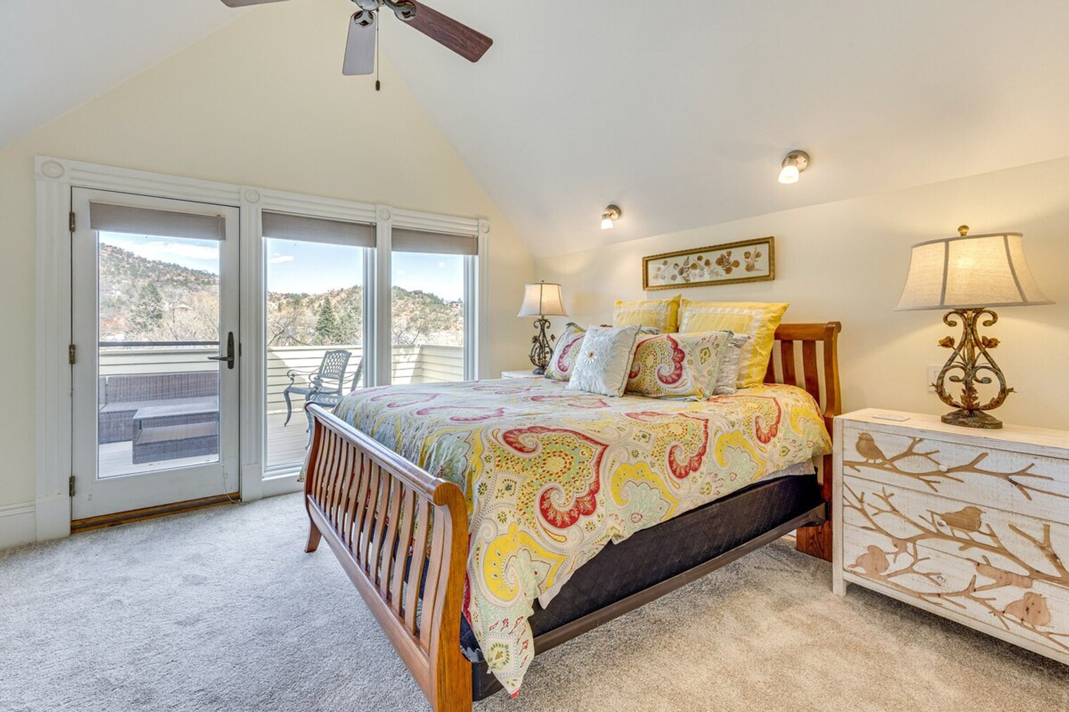 Building Photo - 1117 Manitou Ave