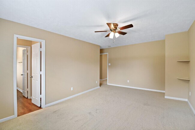 Building Photo - Beautifully Updated Home in Sugar Land’s S...