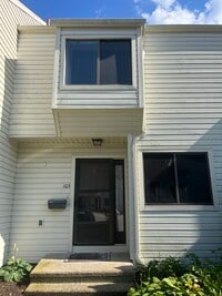 Building Photo - 85 N Main St