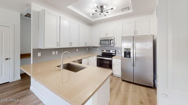Building Photo - 9160 N 67th Ave