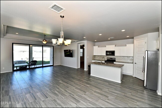 Building Photo - 13621 Olney Ave