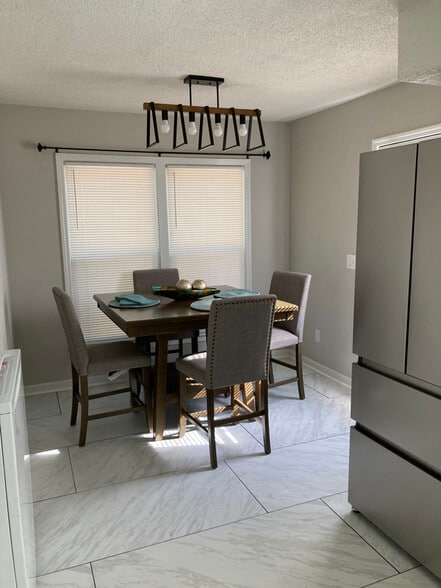 Building Photo - 1608 Willowby St