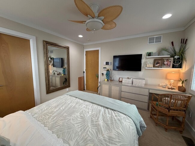 Building Photo - 103 S Andover Ave