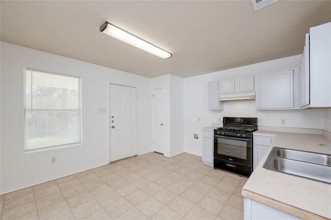 Building Photo - 3514 Banda Ln